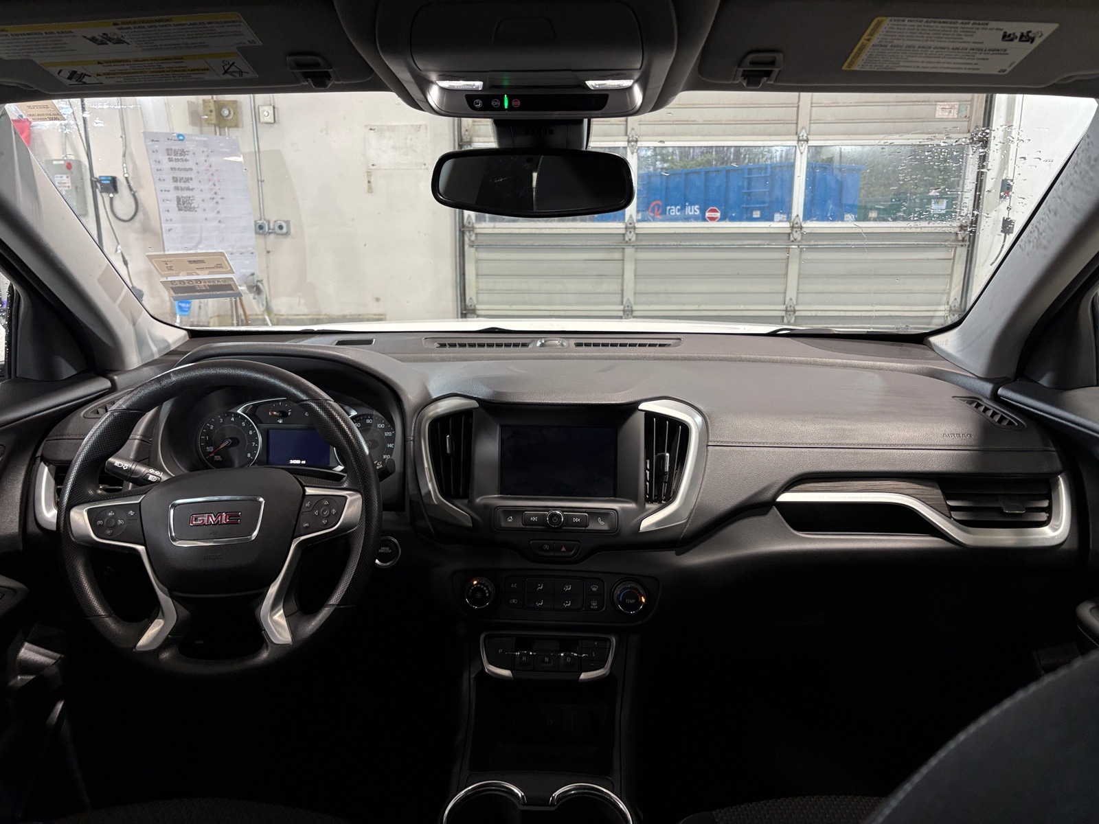 Thumbnail: 2024 GMC Terrain - 3