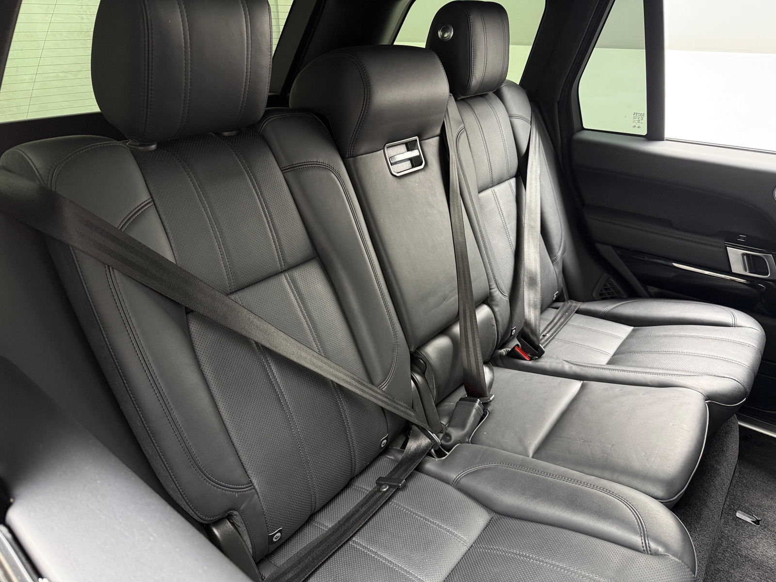 Thumbnail: 2017 Land Rover Range Rover - 5