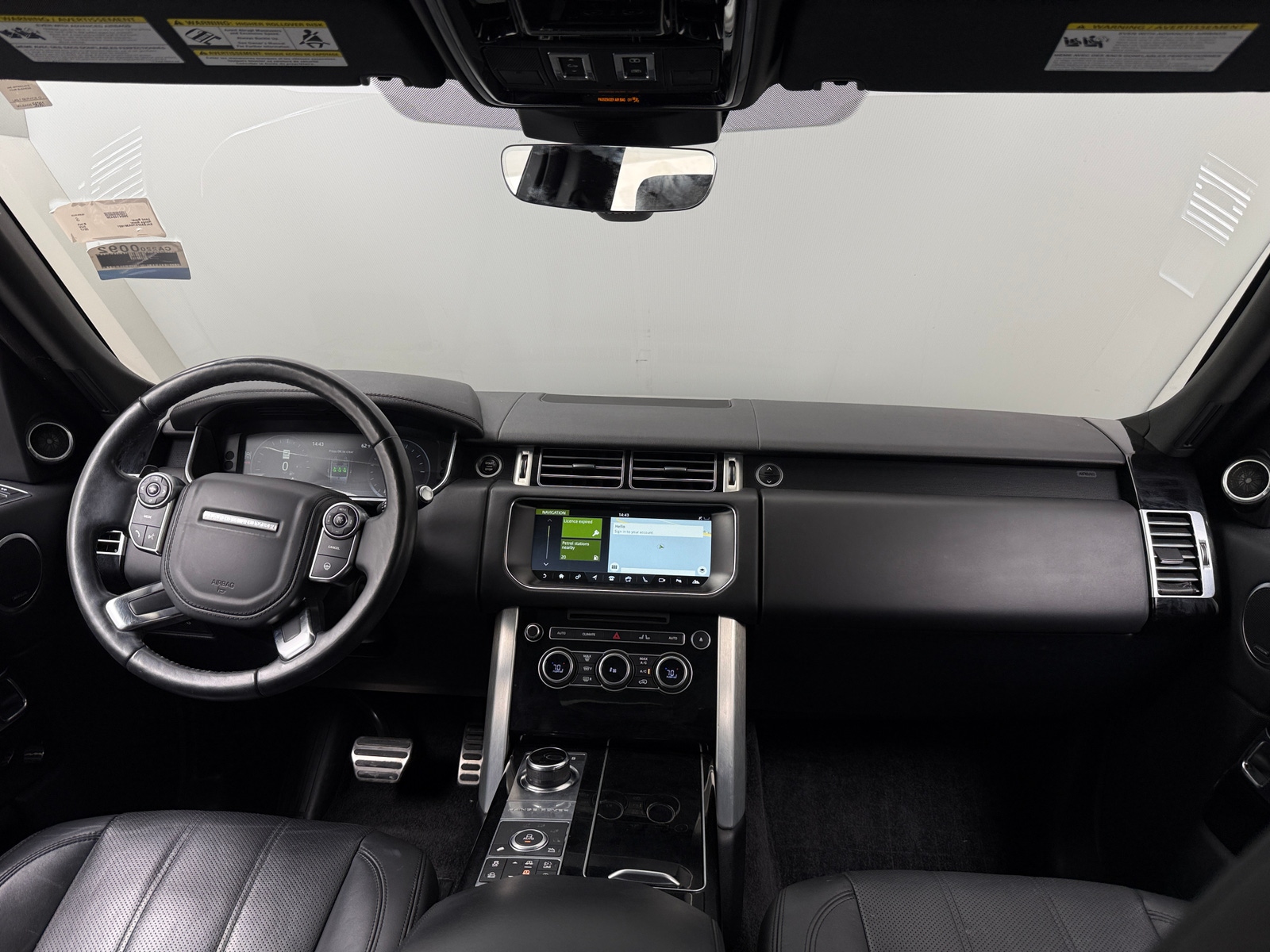 Thumbnail: 2017 Land Rover Range Rover - 2