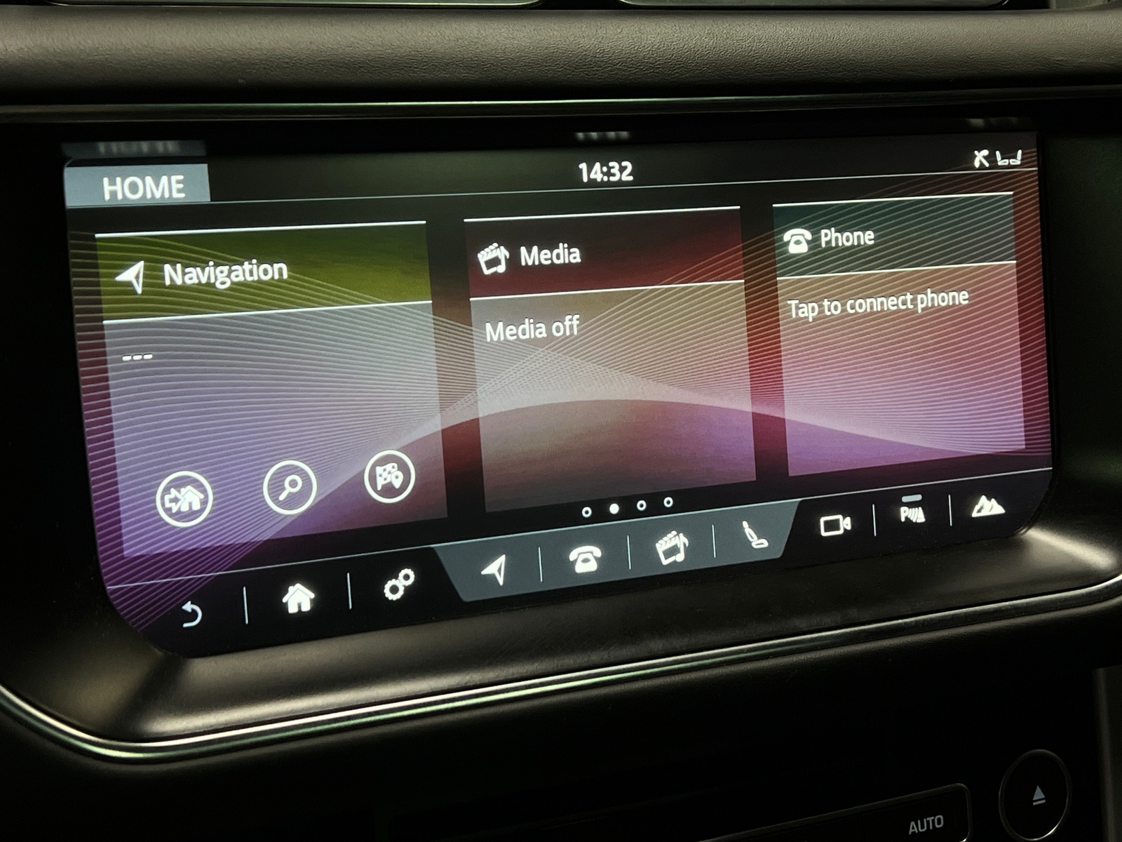 Thumbnail: 2017 Land Rover Range Rover - 3