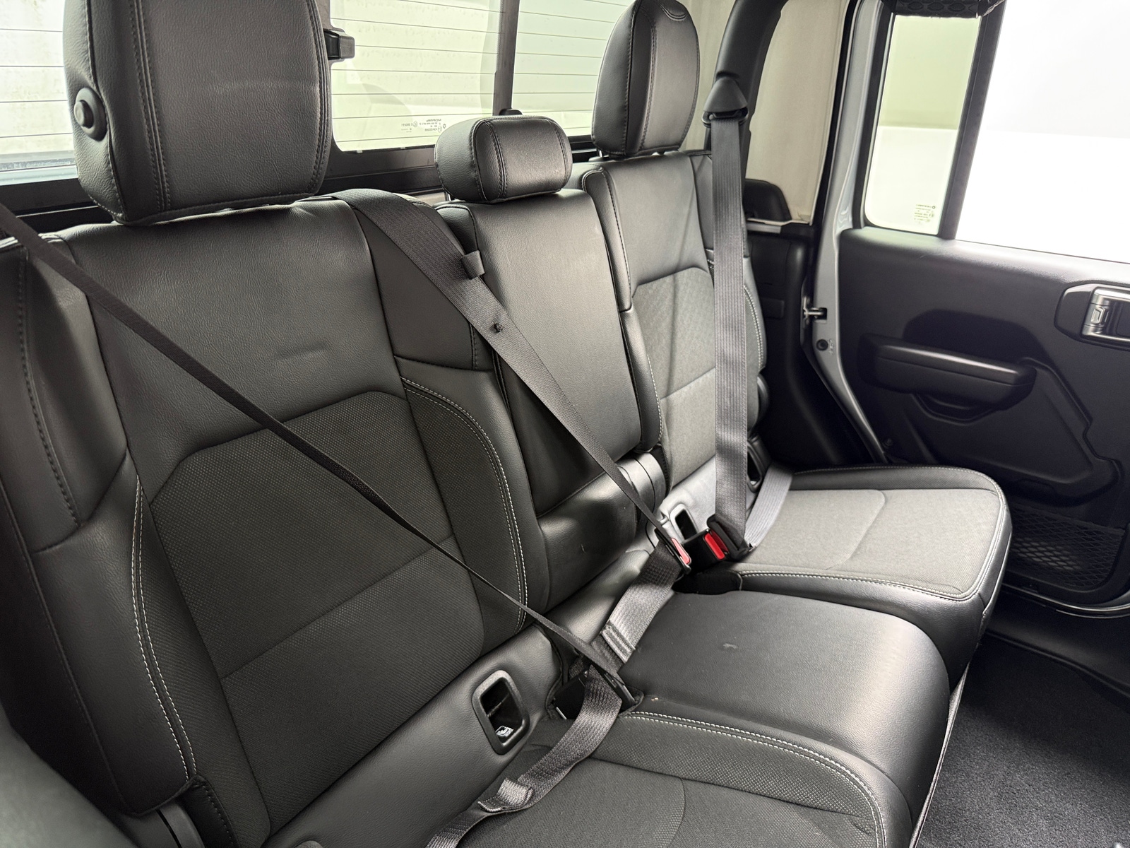 Thumbnail: 2023 Jeep Gladiator - 5