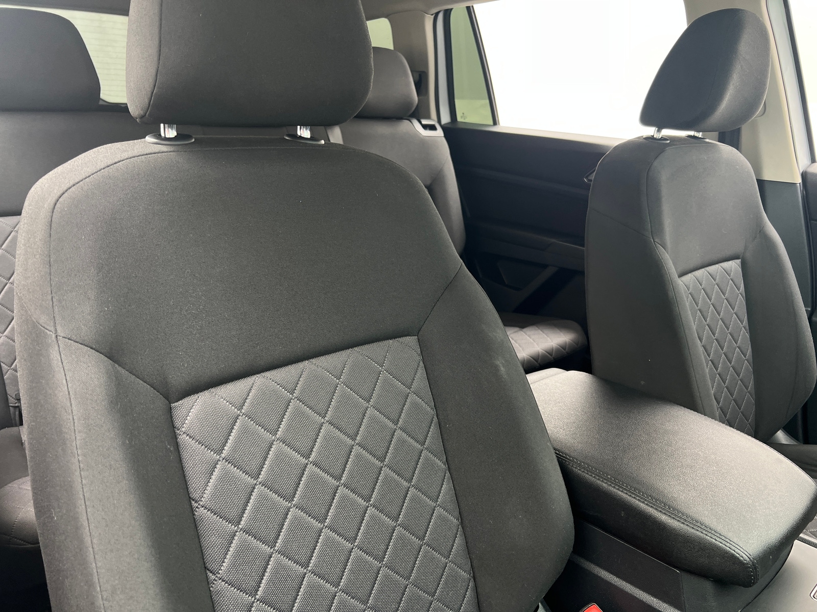 Thumbnail: 2018 Volkswagen Atlas - 2