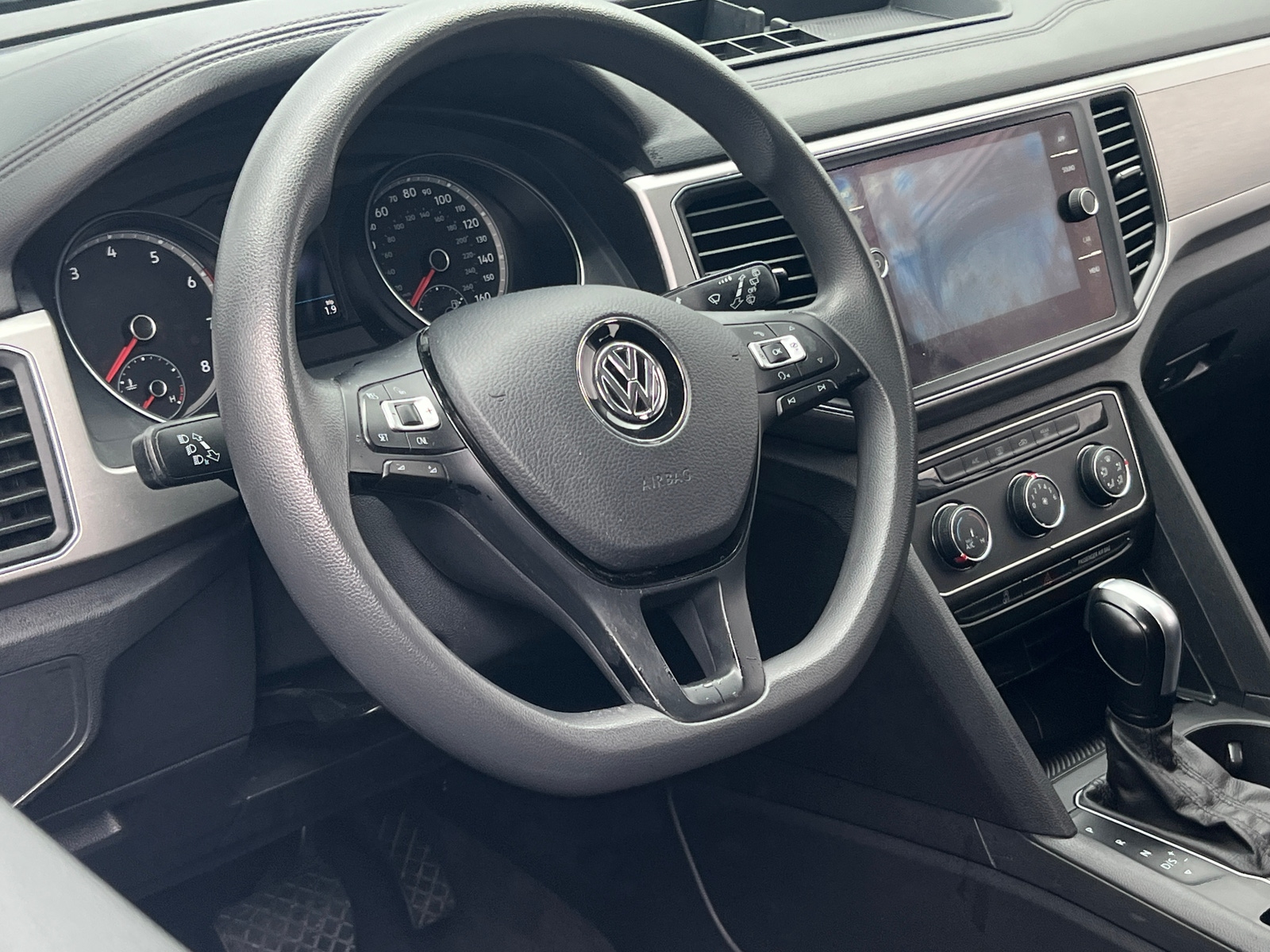 Thumbnail: 2018 Volkswagen Atlas - 5