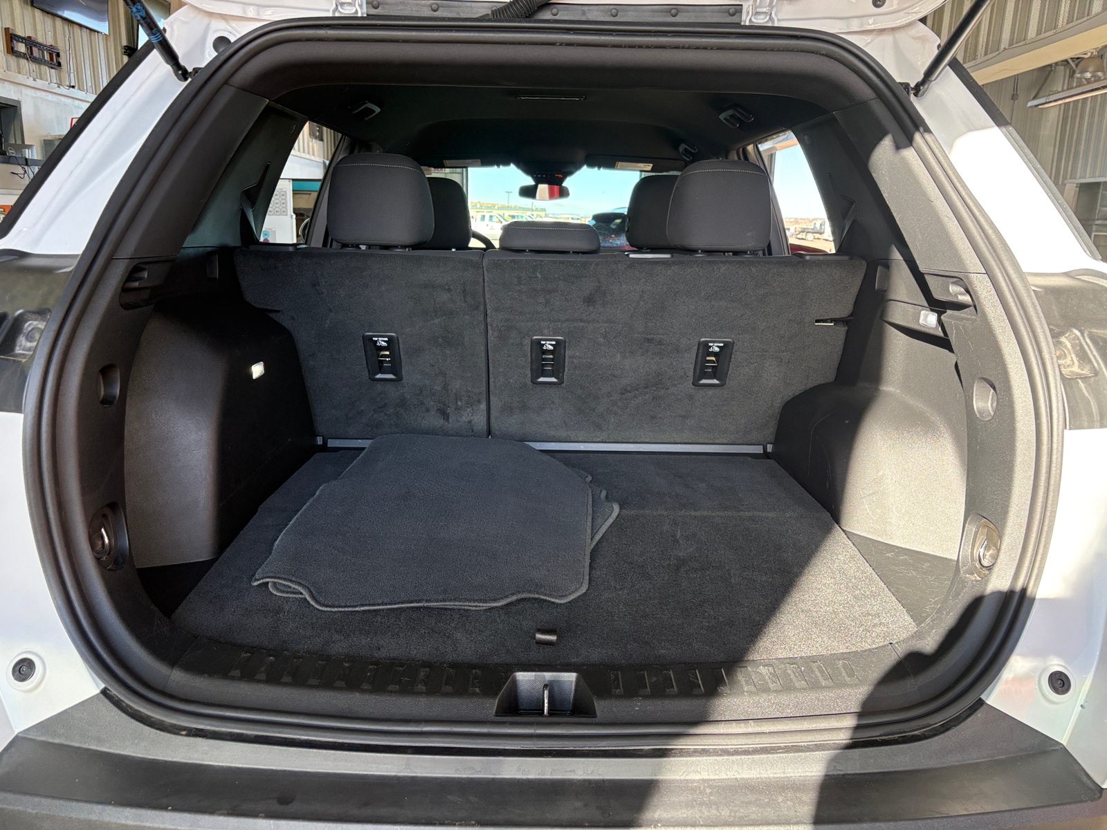 Thumbnail: 2025 Chevrolet Equinox - 7