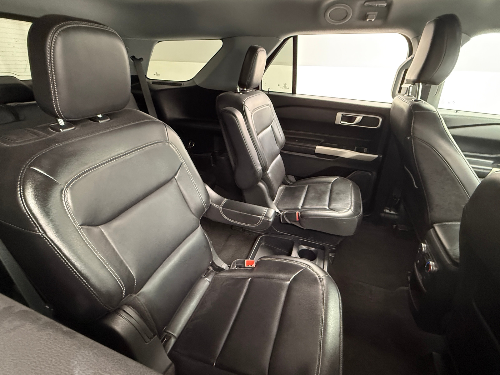 Thumbnail: 2021 Ford Explorer - 6