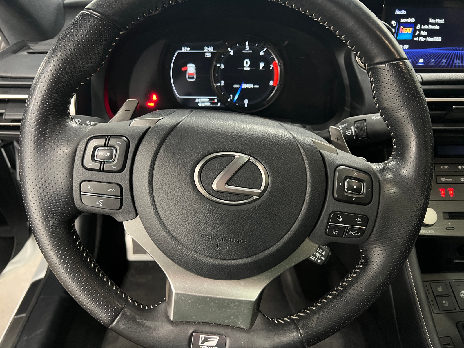 Thumbnail: 2022 Lexus RC - 4