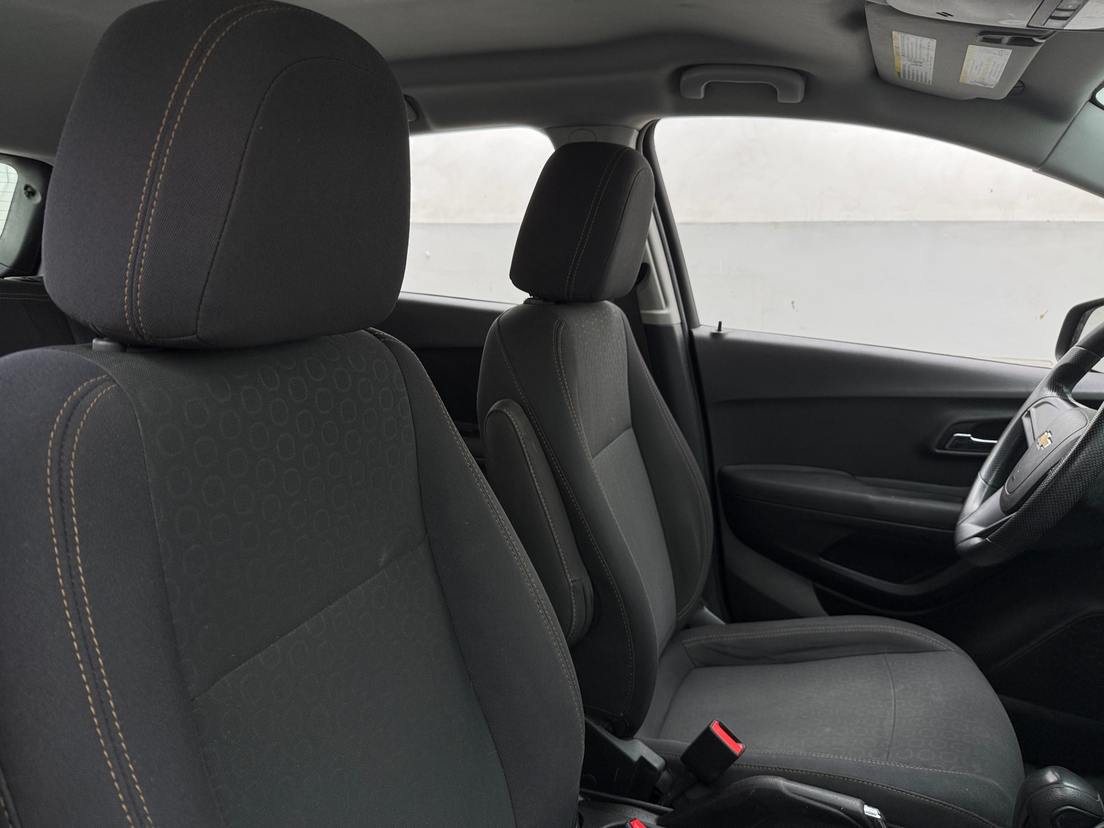 Thumbnail: 2018 Chevrolet Trax - 2