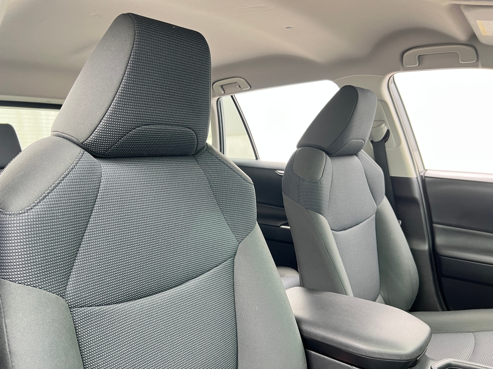 Thumbnail: 2019 Toyota RAV4 - 2