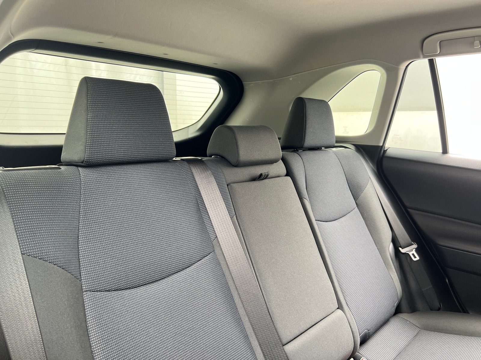 Thumbnail: 2019 Toyota RAV4 - 6