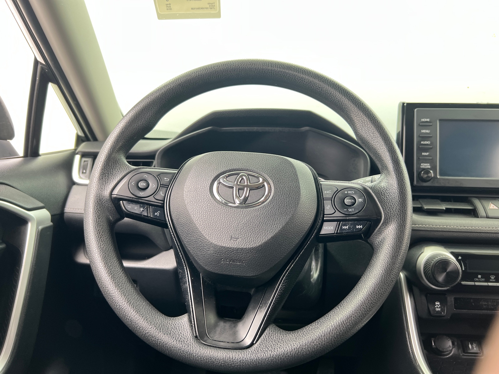 Thumbnail: 2019 Toyota RAV4 - 5
