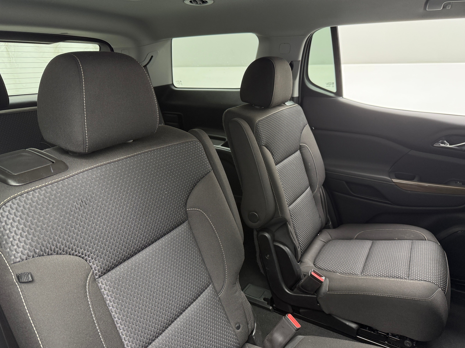 Thumbnail: 2023 GMC Acadia - 6