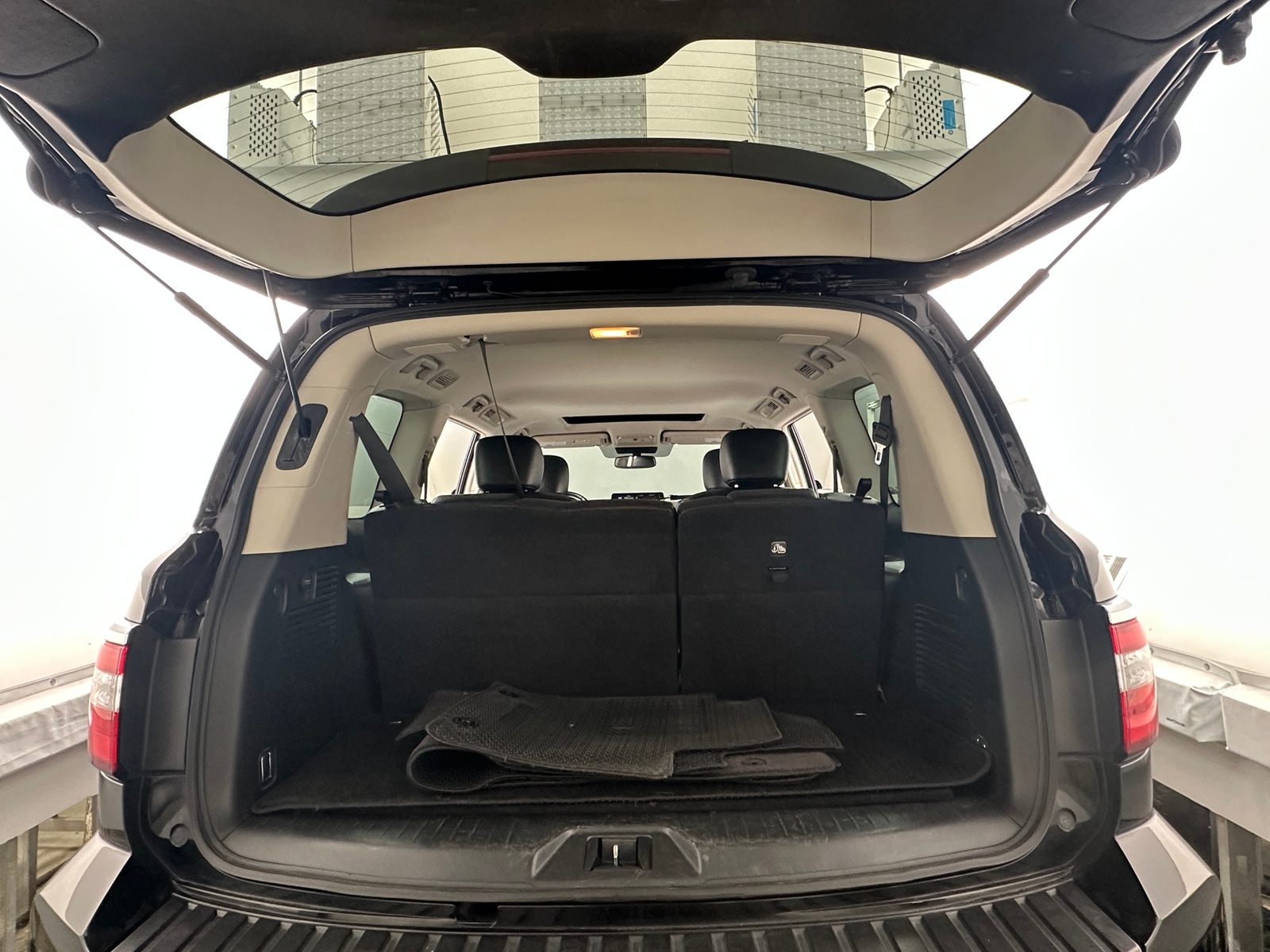 Thumbnail: 2021 Nissan Armada - 6