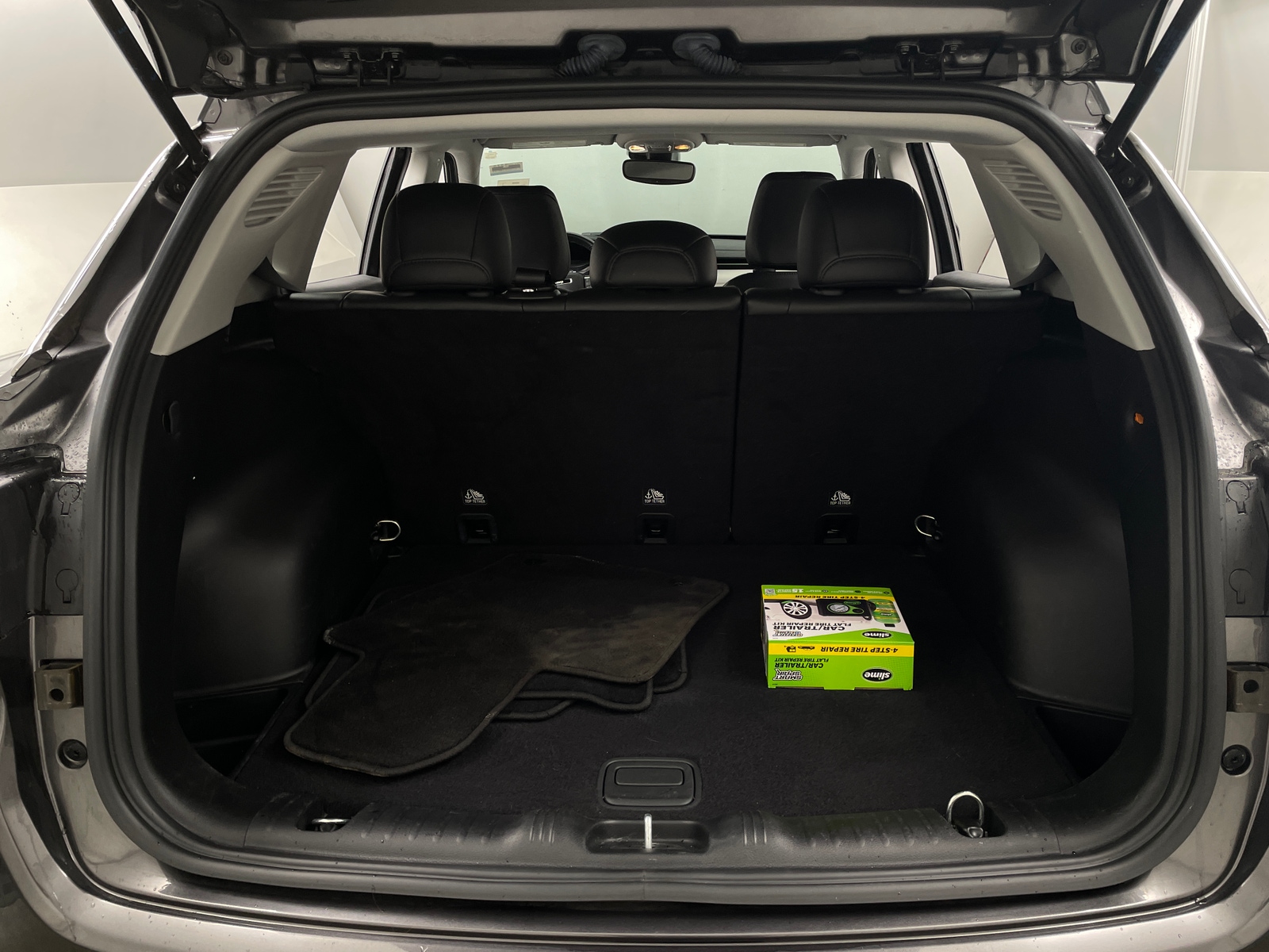 Thumbnail: 2022 Jeep Compass - 6