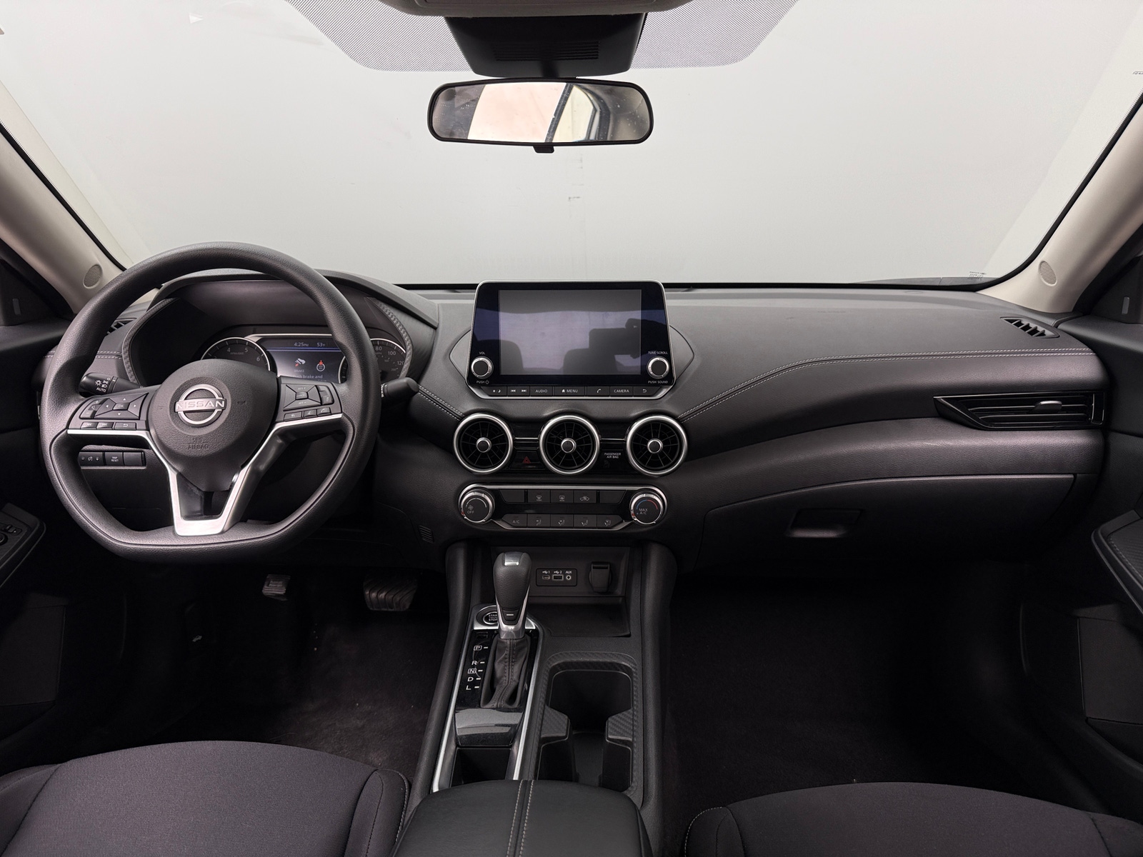 Thumbnail: 2024 Nissan Sentra - 3