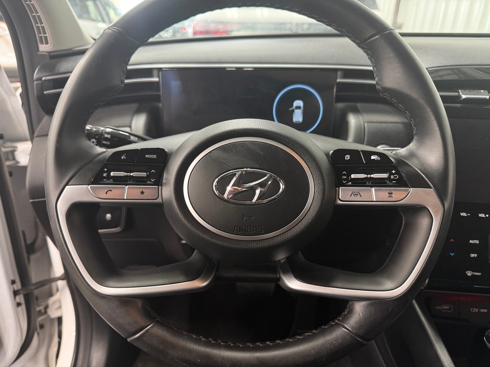 Thumbnail: 2023 Hyundai Tucson - 4