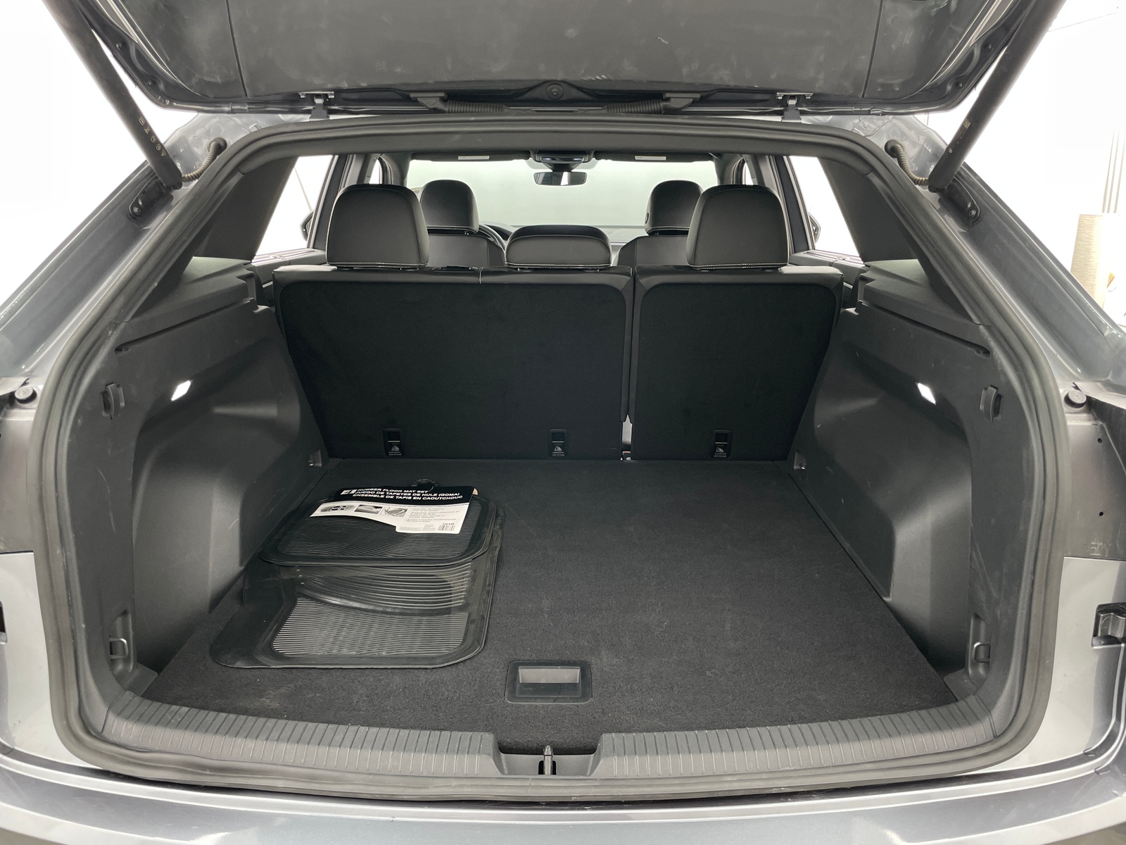 Thumbnail: 2025 Volkswagen Atlas - 6