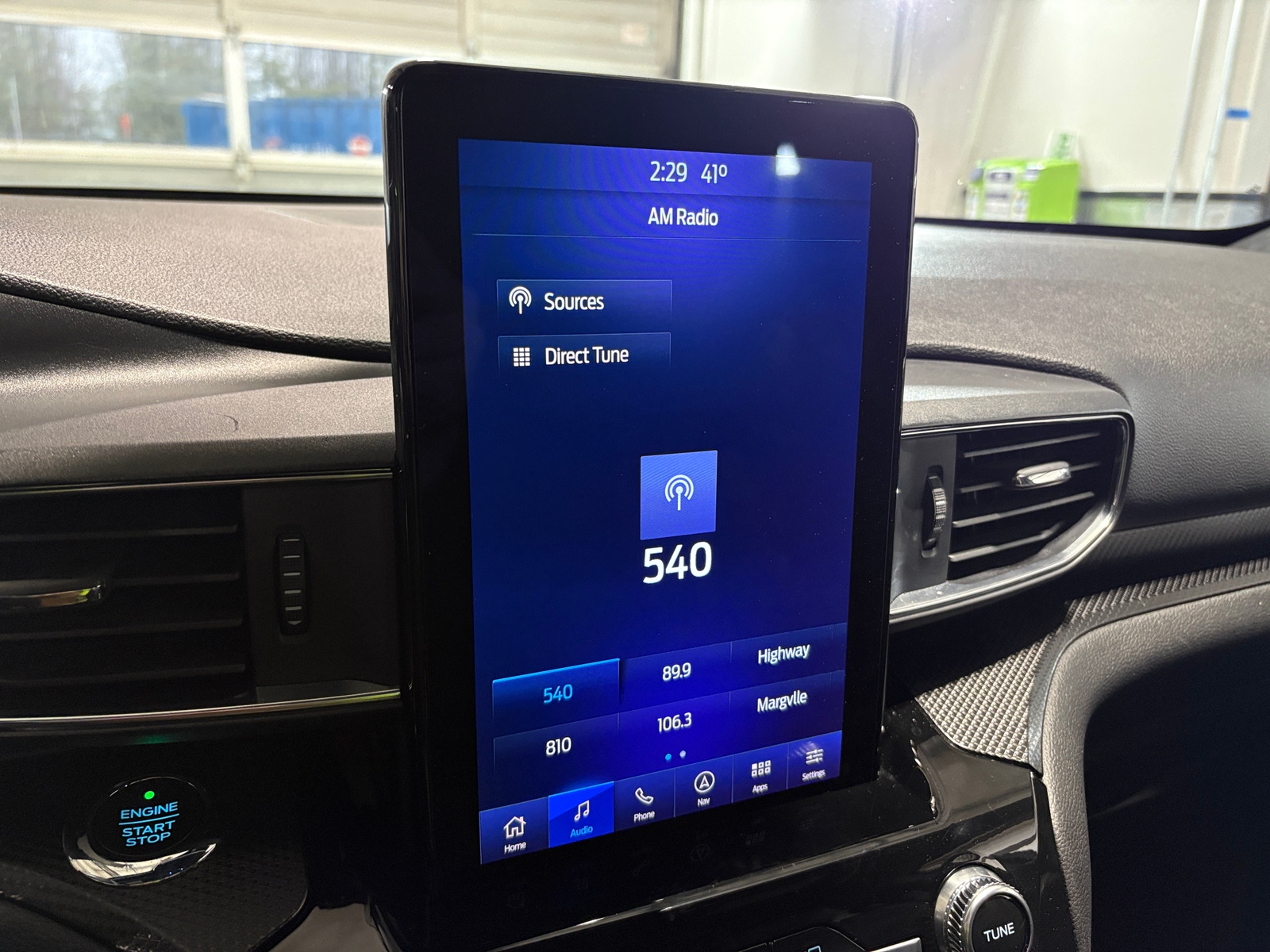 Thumbnail: 2021 Ford Explorer - 3