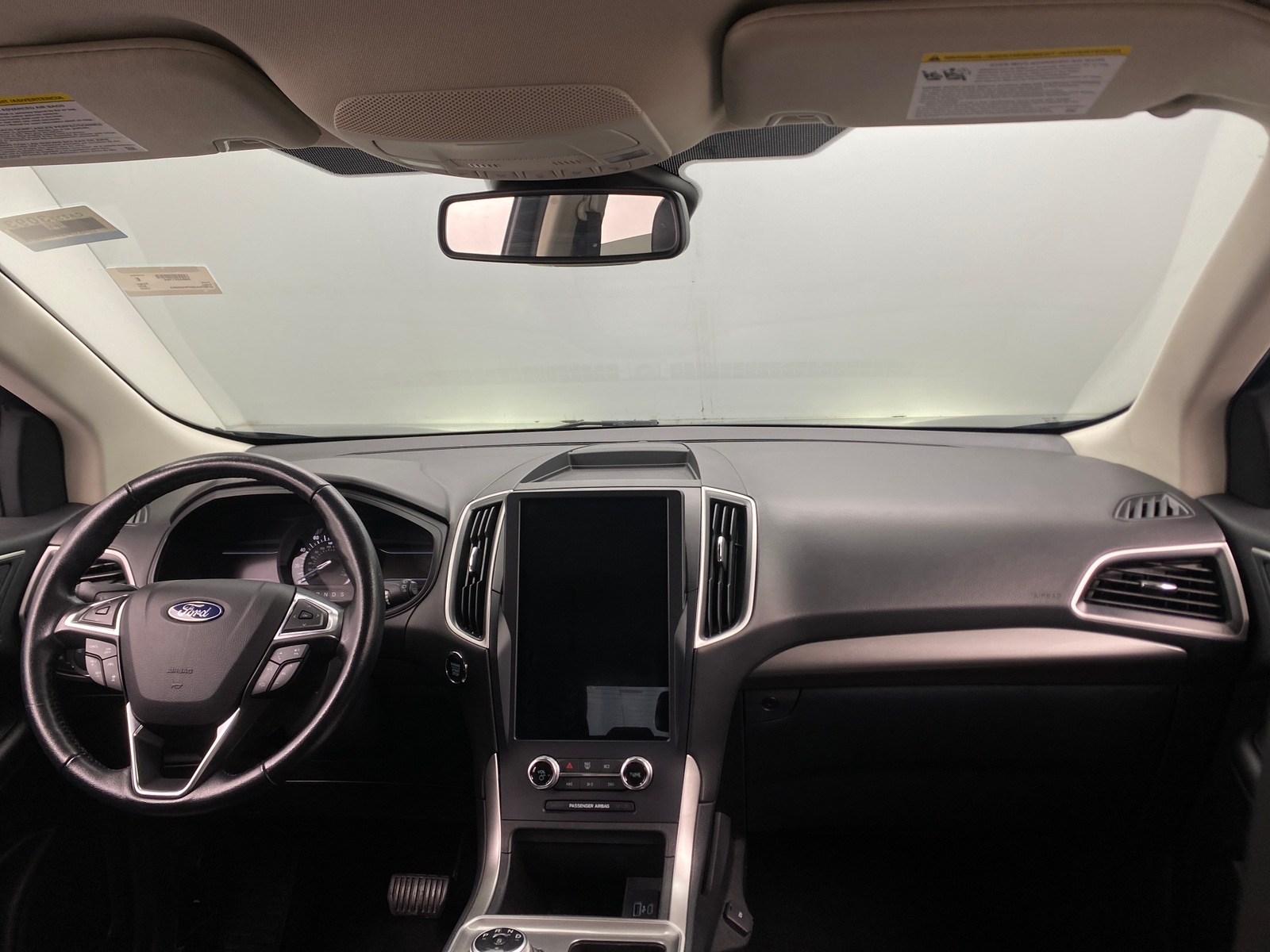 Thumbnail: 2023 Ford Edge - 3