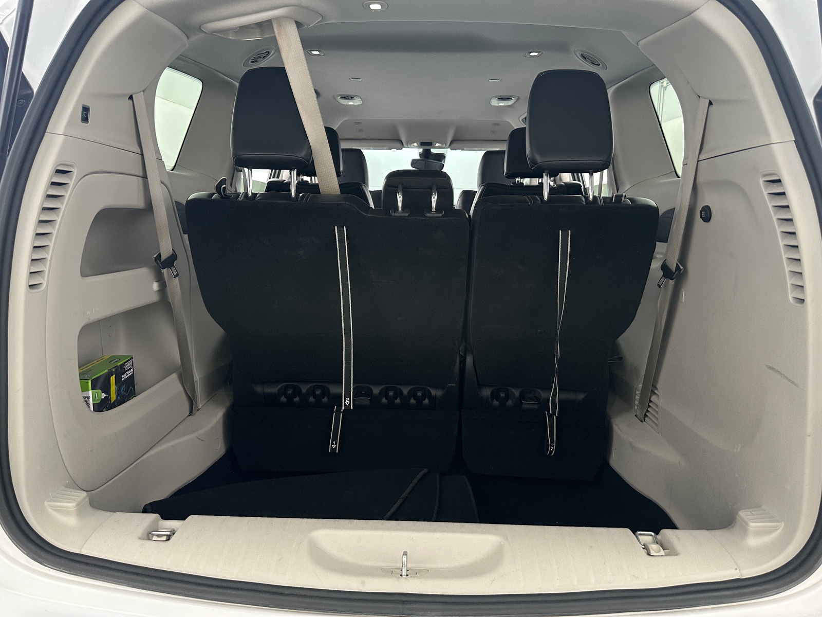 Thumbnail: 2024 Chrysler Pacifica - 6