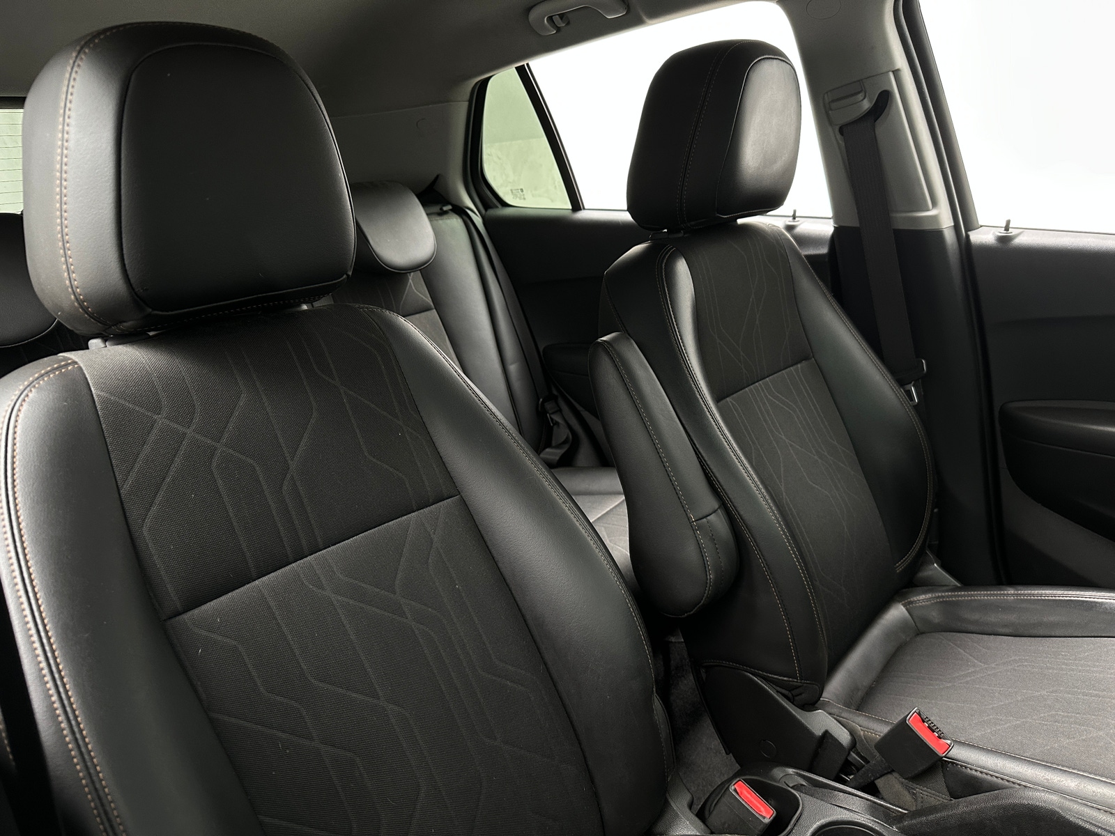 Thumbnail: 2020 Chevrolet Trax - 2