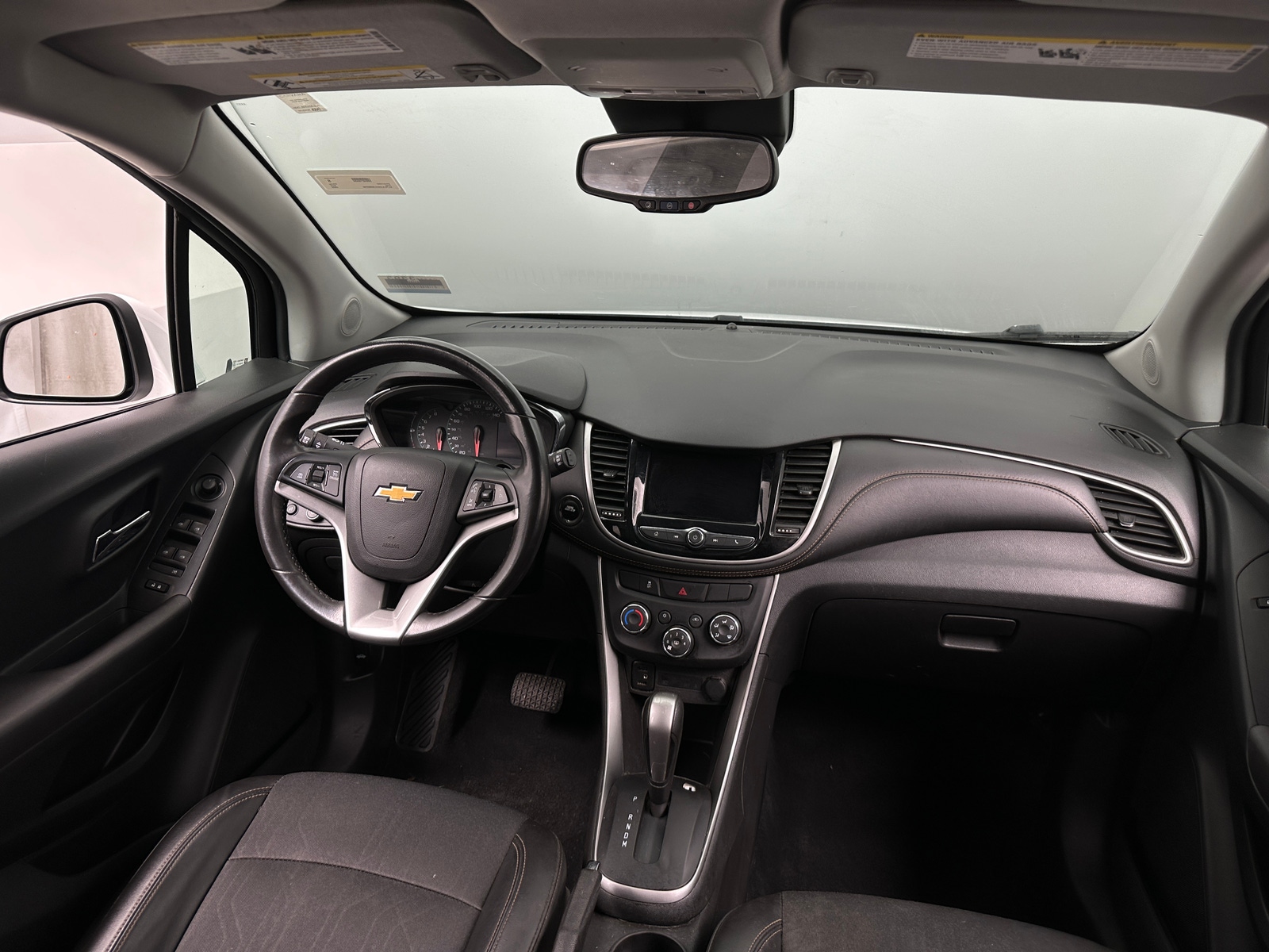 Thumbnail: 2020 Chevrolet Trax - 3