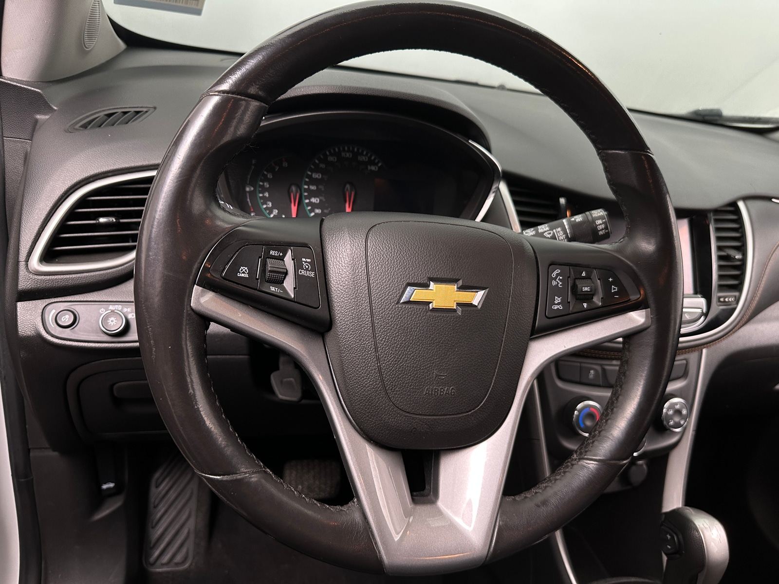 Thumbnail: 2020 Chevrolet Trax - 5