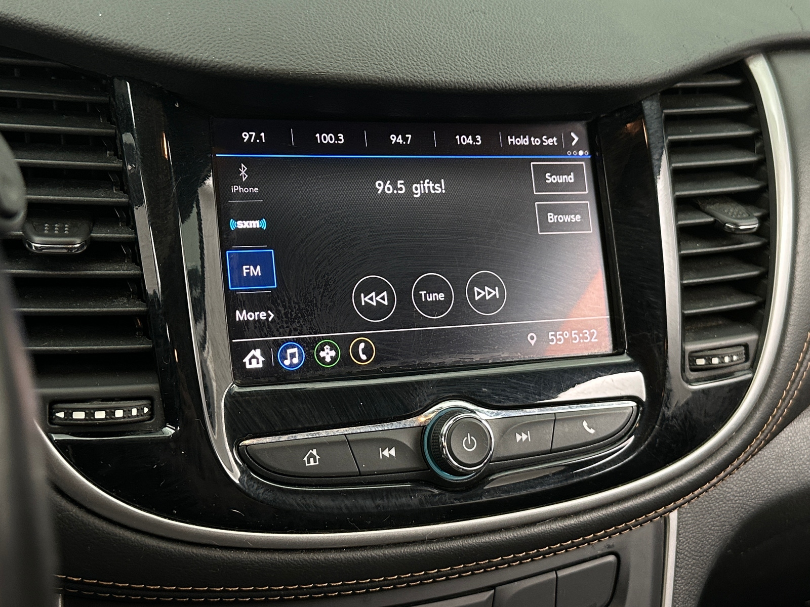 Thumbnail: 2020 Chevrolet Trax - 4