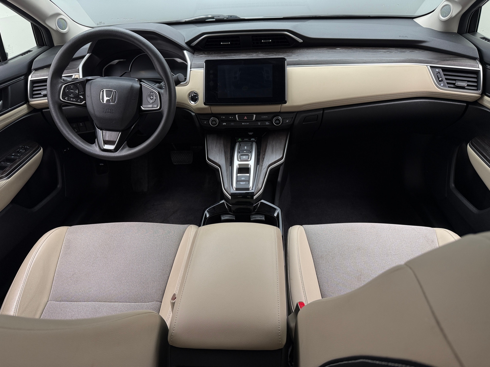 Thumbnail: 2018 Honda Clarity - 3