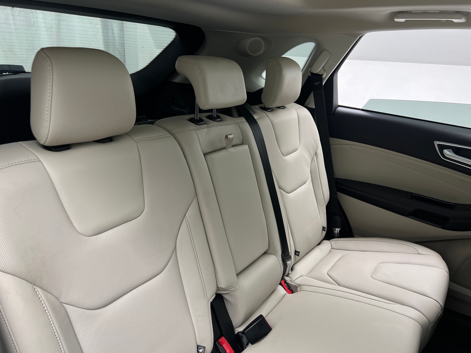 Thumbnail: 2018 Ford Edge - 5