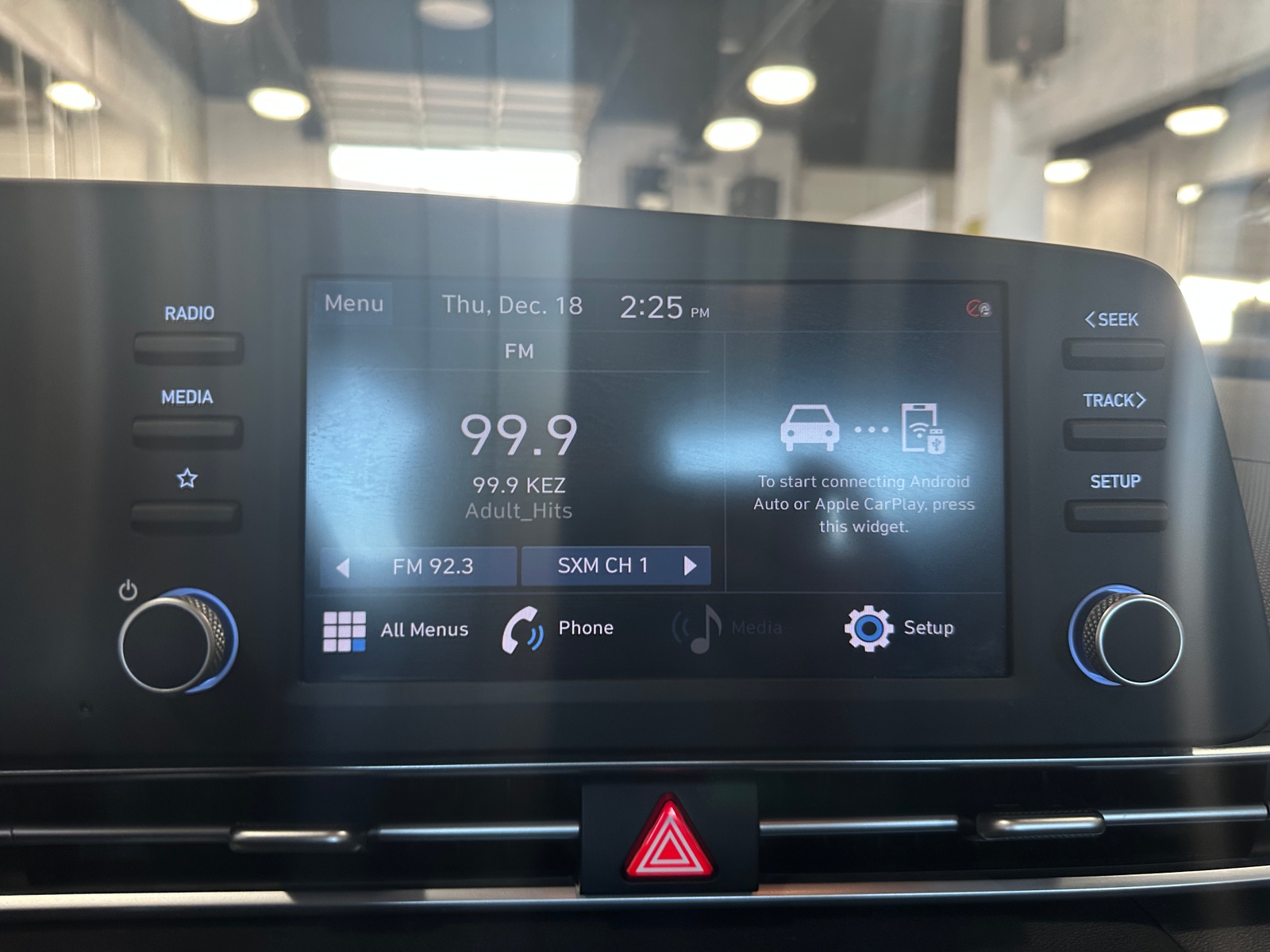 Thumbnail: 2021 Hyundai Elantra - 4