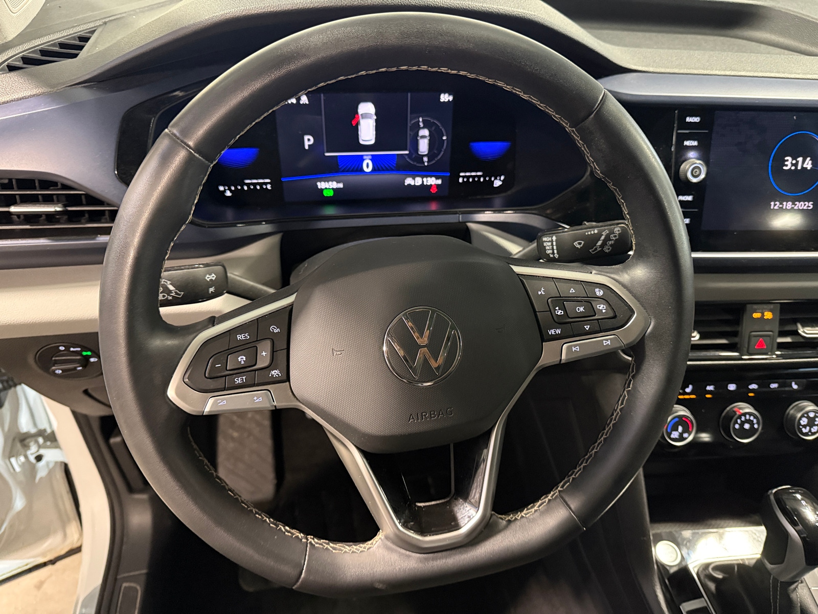 Thumbnail: 2023 Volkswagen Taos - 5