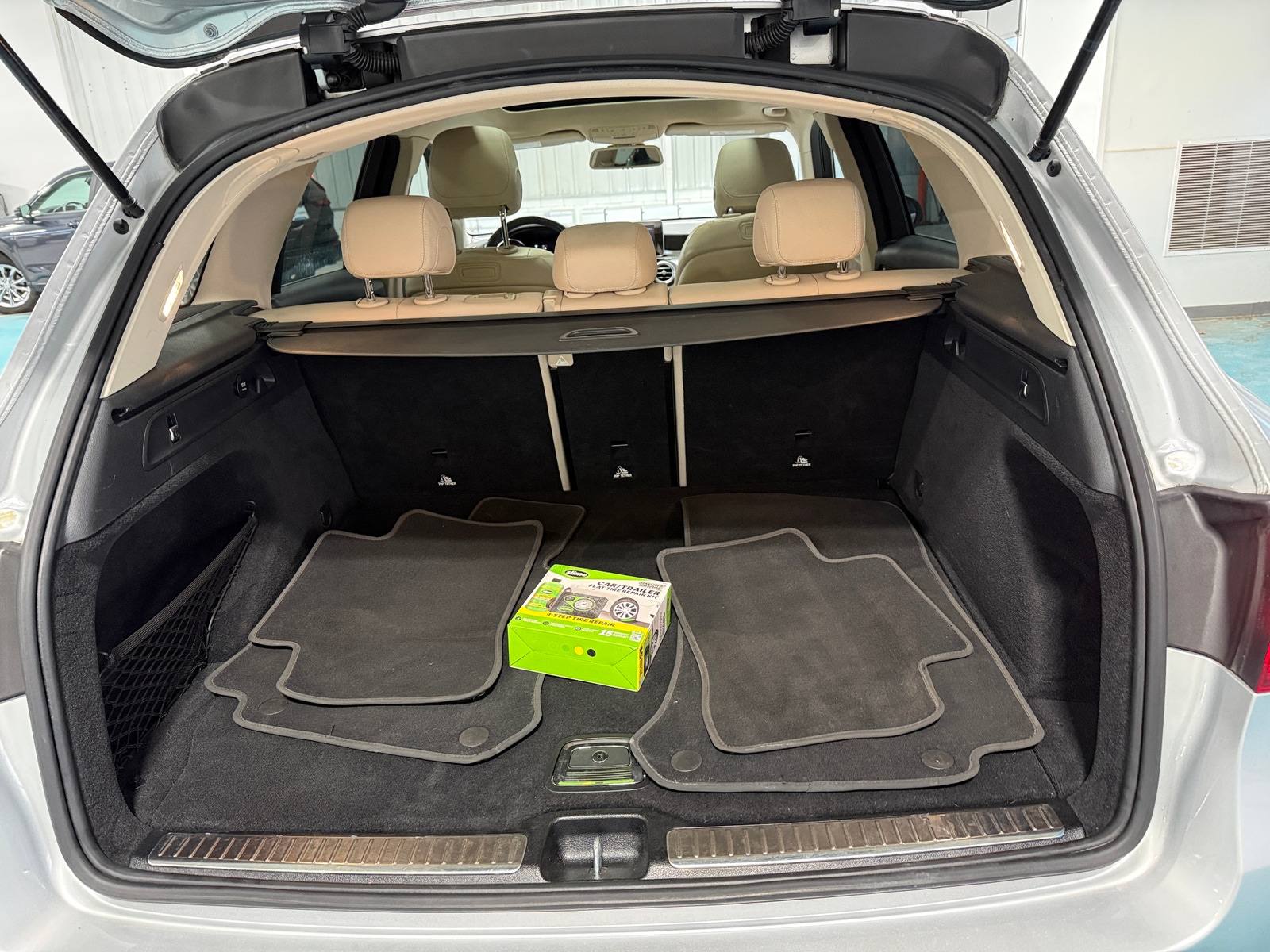 Thumbnail: 2018 Mercedes-Benz GLC - 6