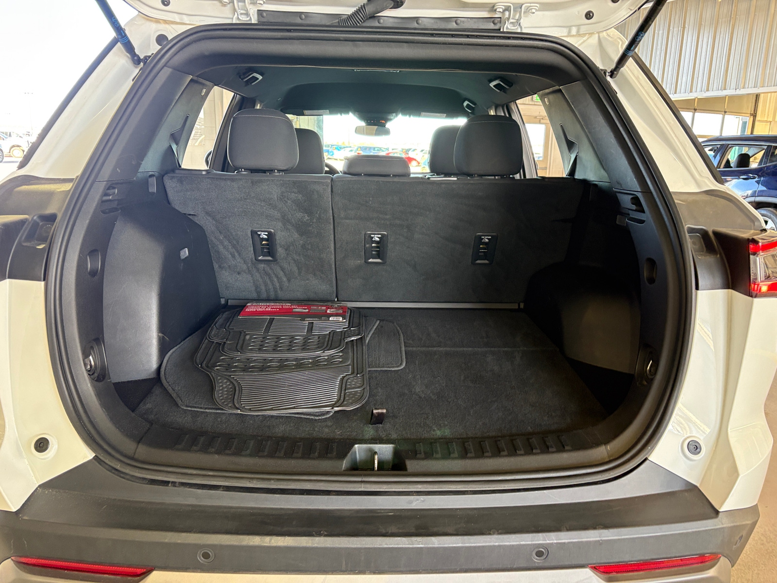 Thumbnail: 2025 Chevrolet Equinox - 7