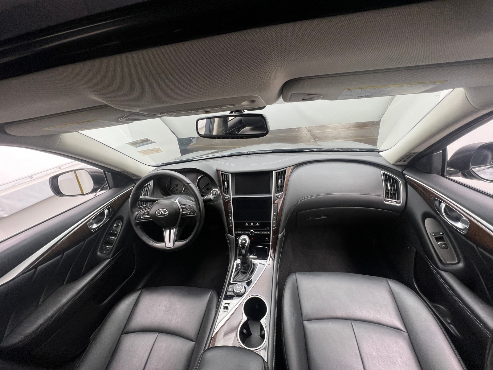 Thumbnail: 2019 INFINITI Q50 - 2