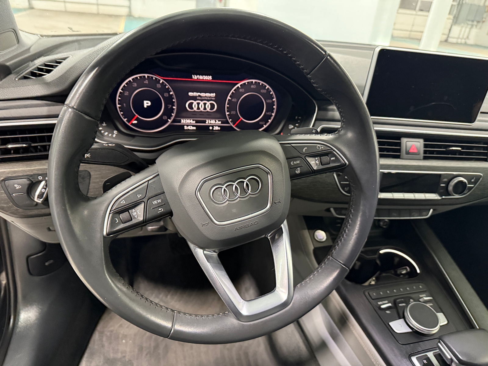 Thumbnail: 2019 Audi A4 - 4