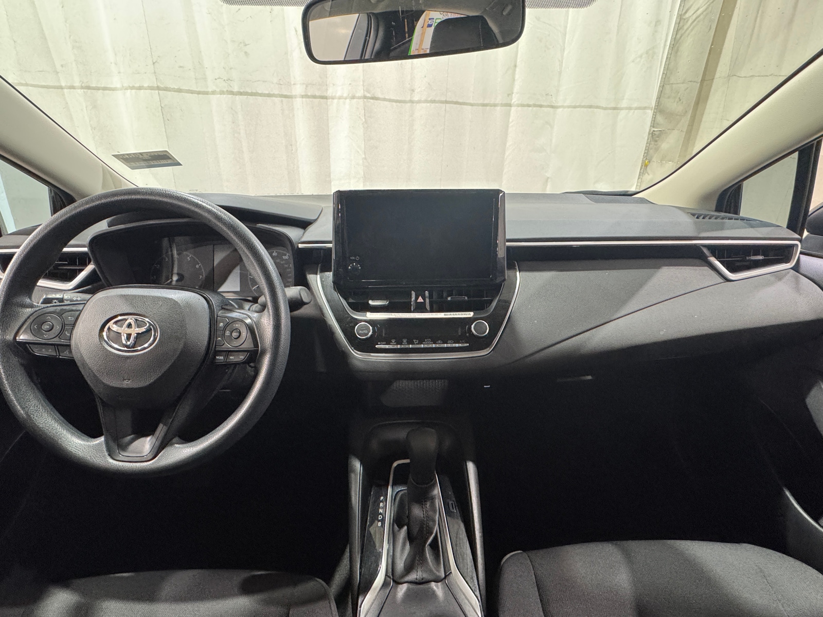 Thumbnail: 2024 Toyota Corolla - 3