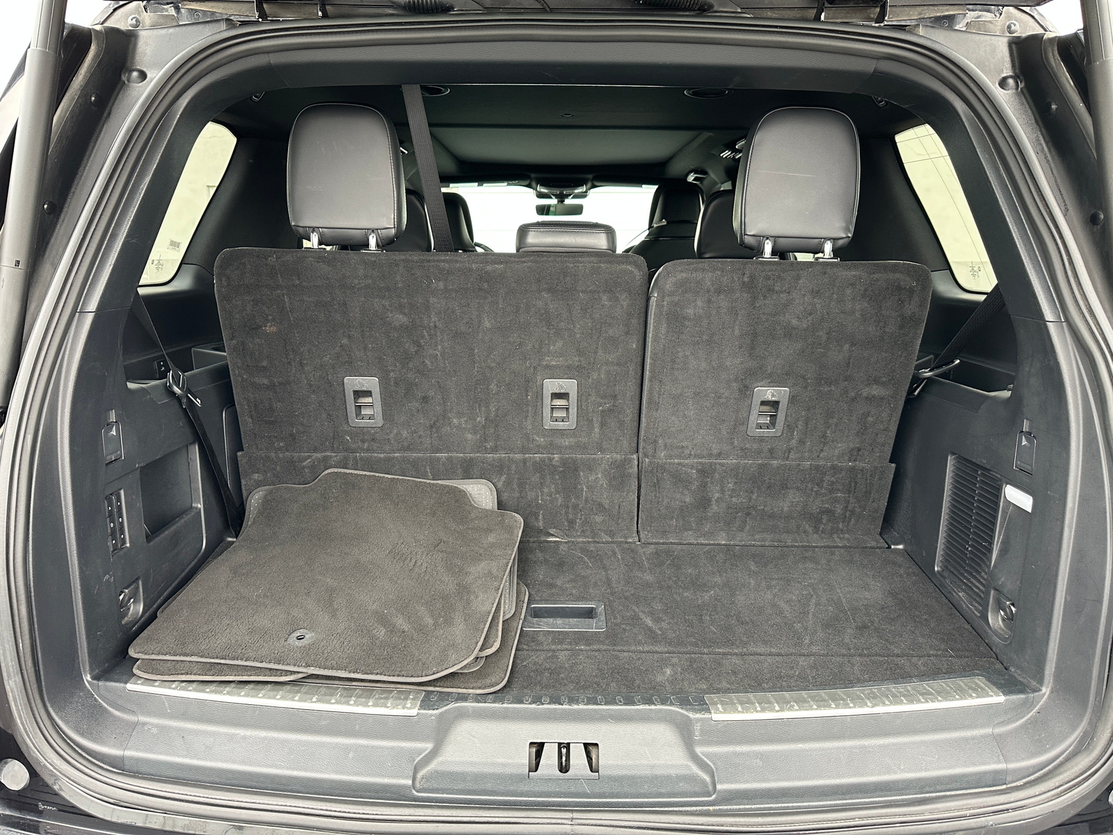 Thumbnail: 2024 Lincoln Navigator - 6