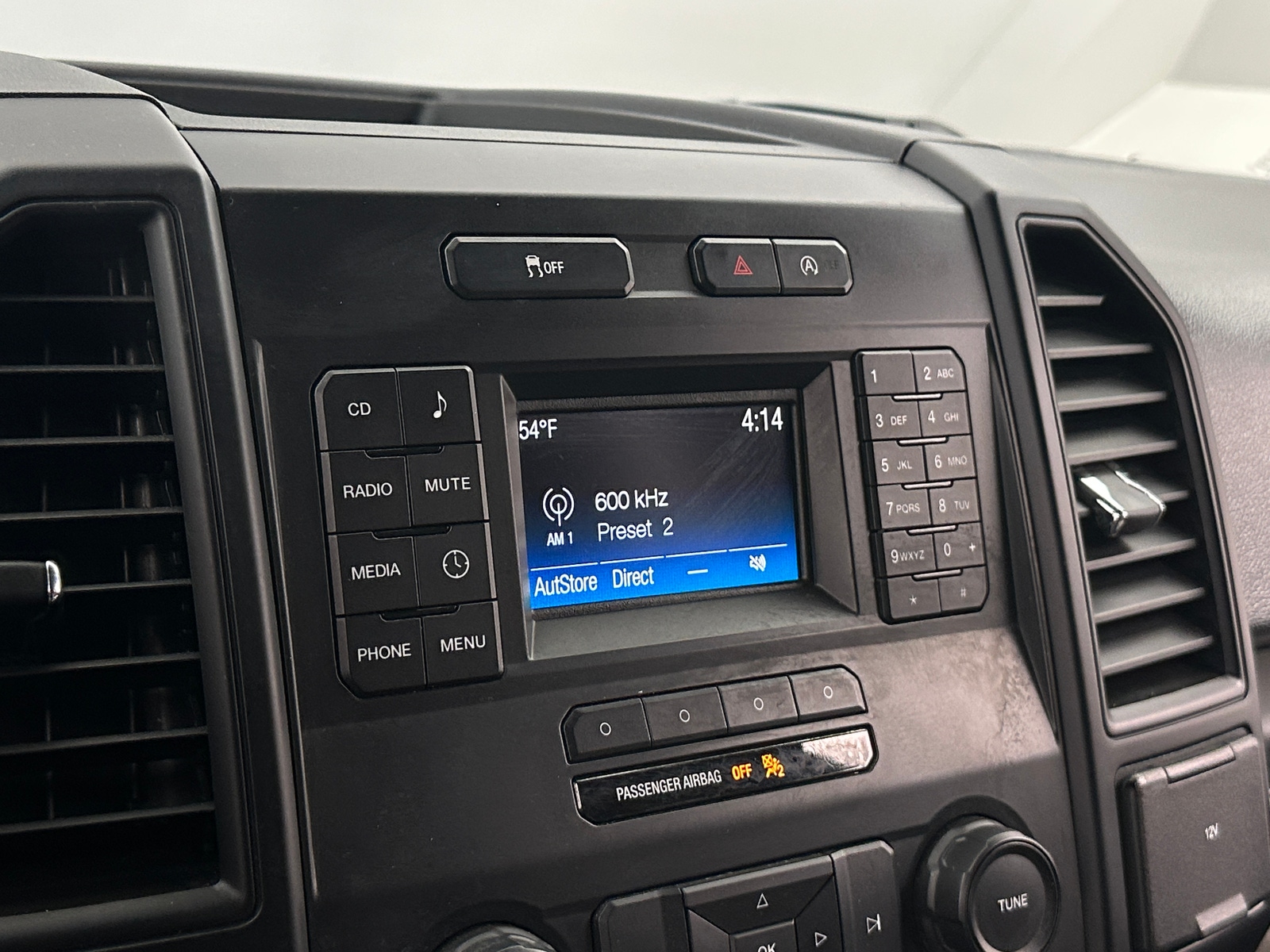 Thumbnail: 2016 Ford Econoline - 4