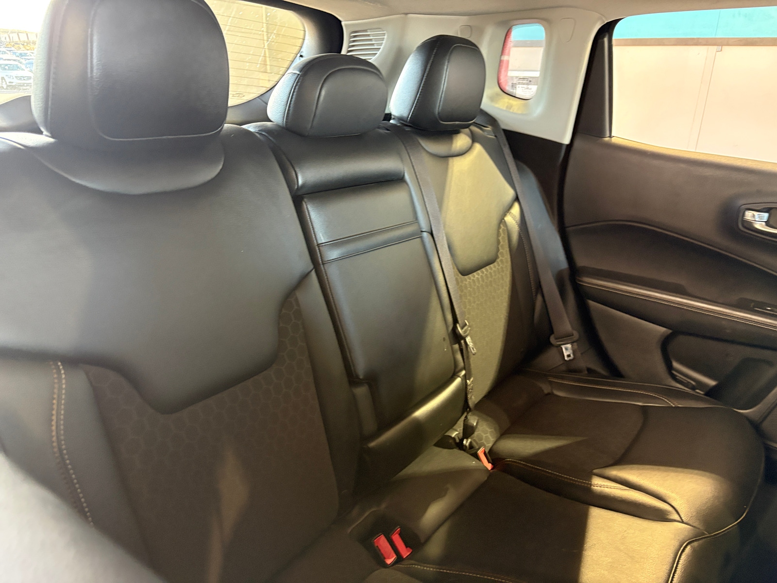 Thumbnail: 2018 Jeep Compass - 6