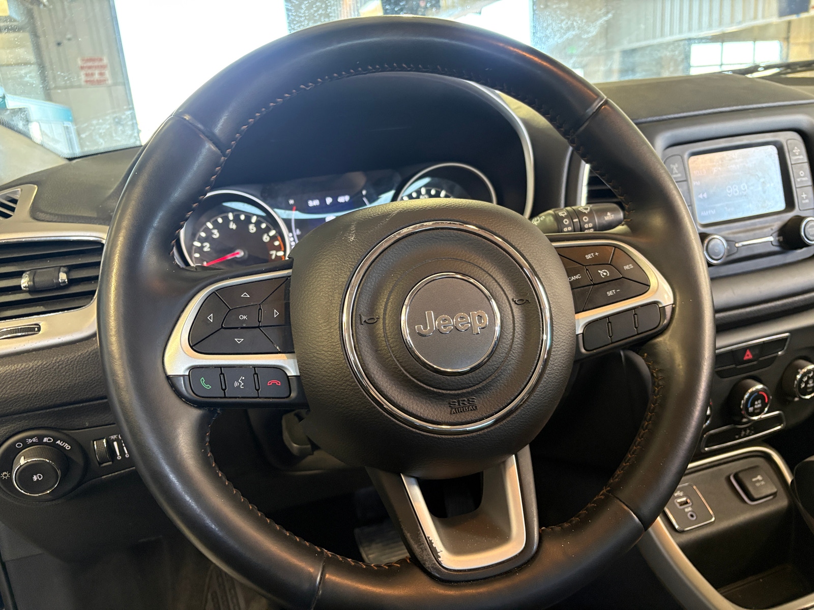 Thumbnail: 2018 Jeep Compass - 5