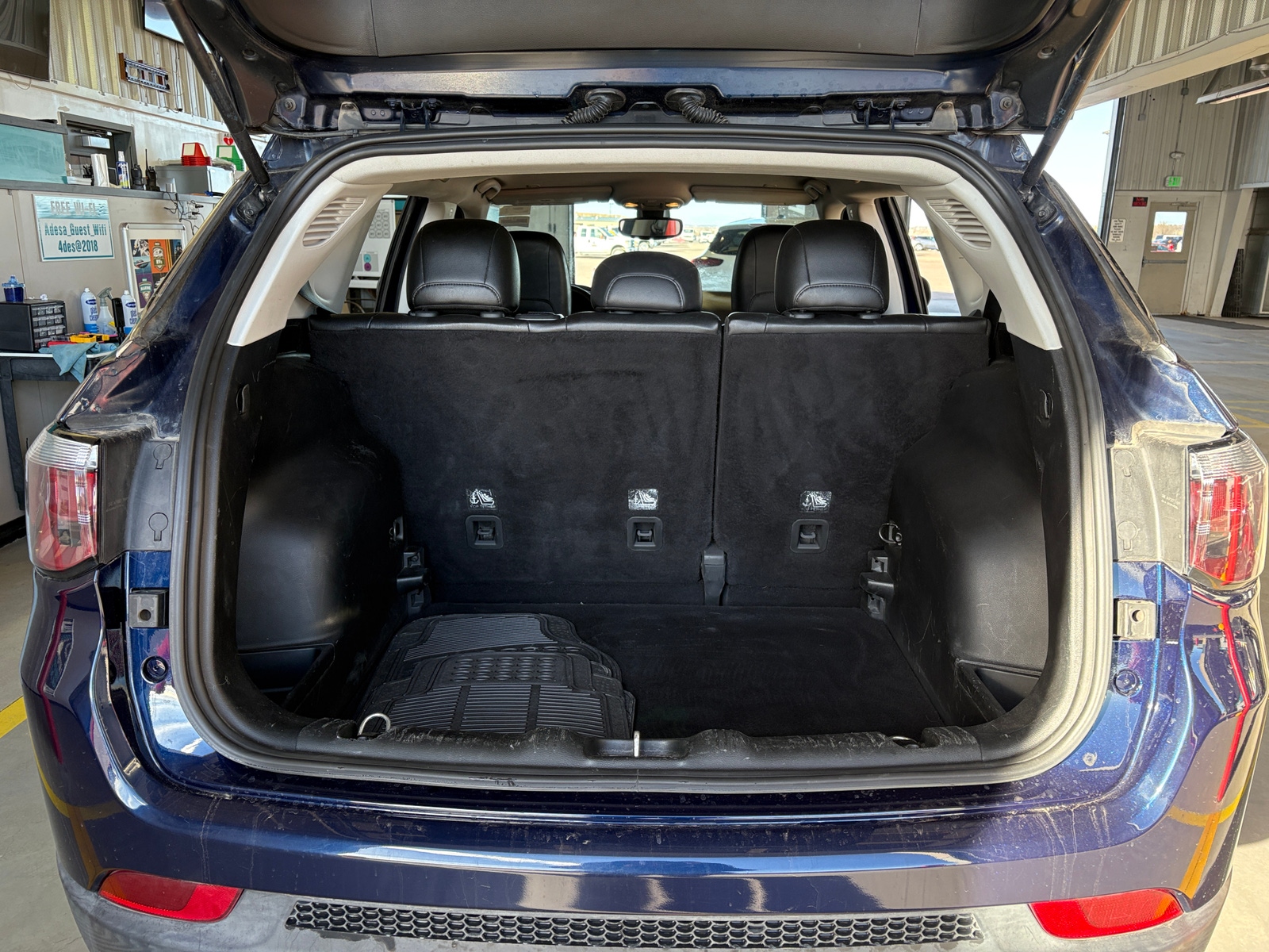 Thumbnail: 2018 Jeep Compass - 7