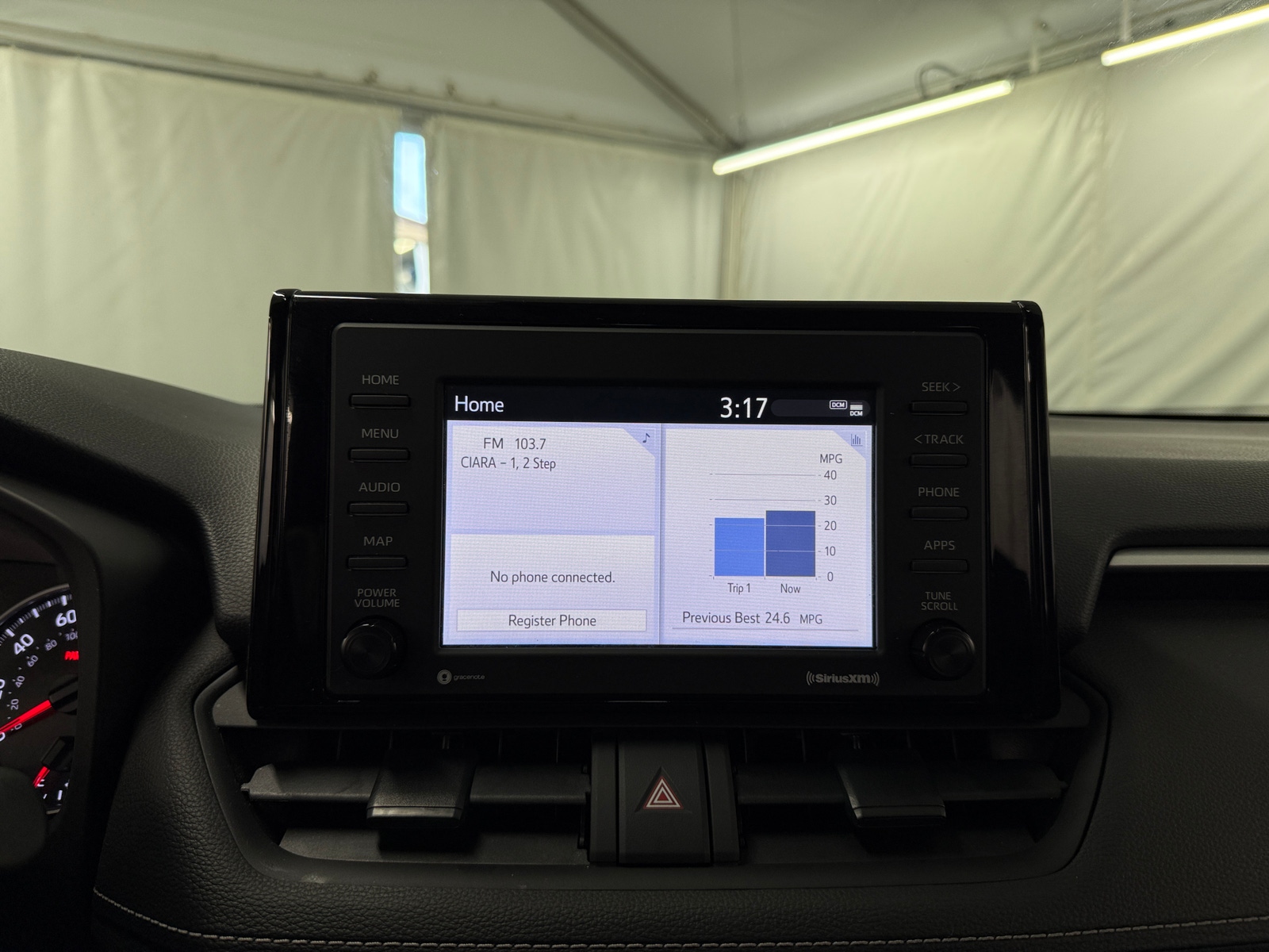 Thumbnail: 2022 Toyota RAV4 - 4