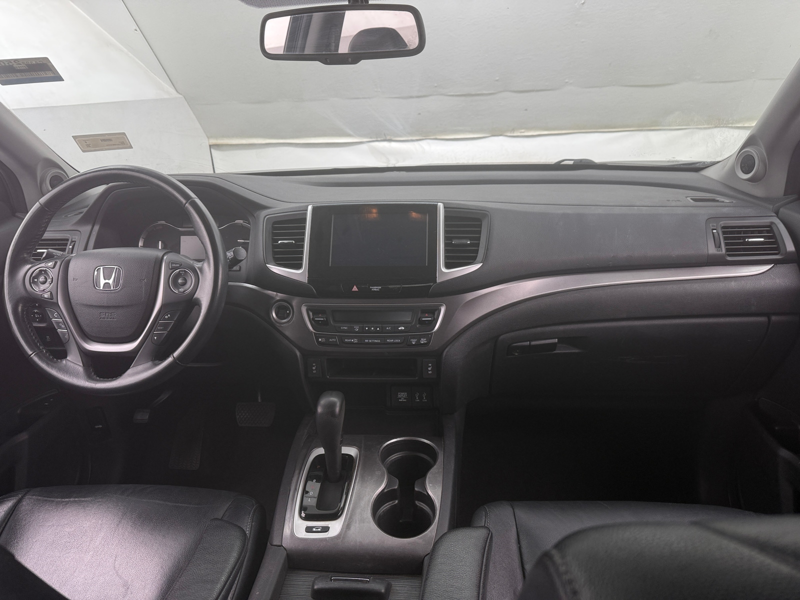 Thumbnail: 2016 Honda Pilot - 2