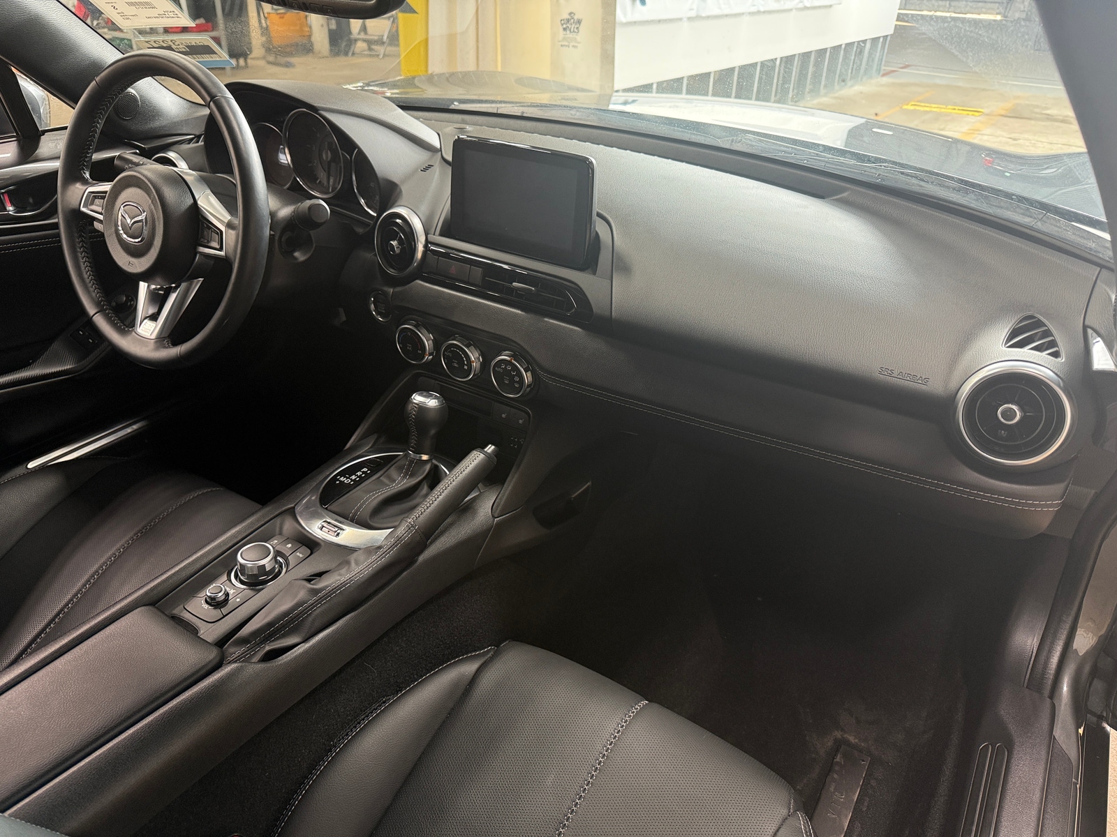 Thumbnail: 2023 Mazda MX-5 Miata - 2