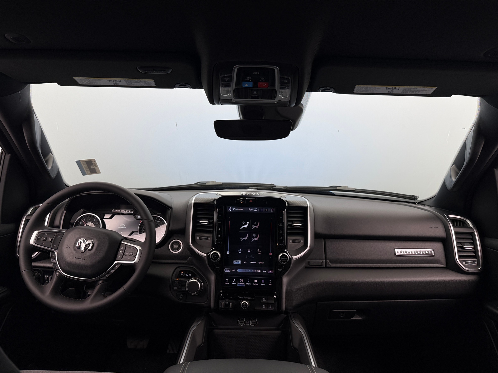 Thumbnail: 2025 RAM 1500 - 3