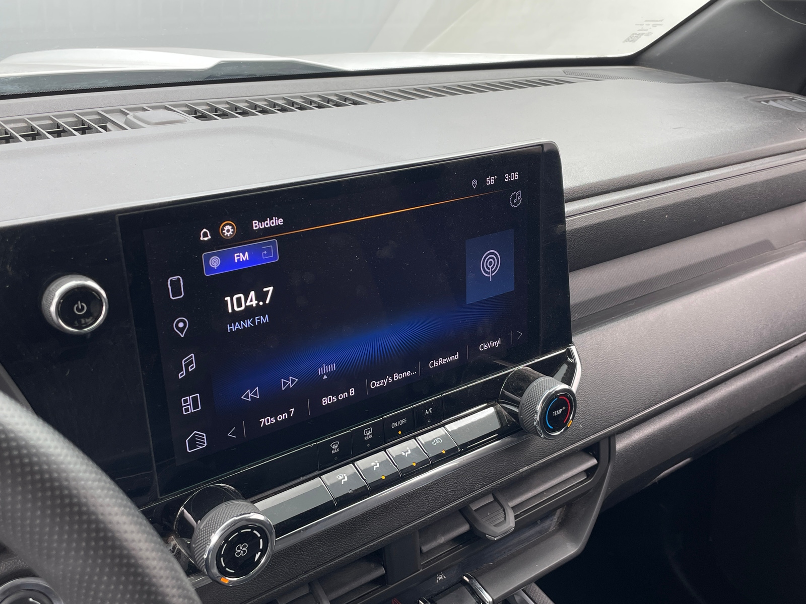 Thumbnail: 2023 Chevrolet Colorado - 4