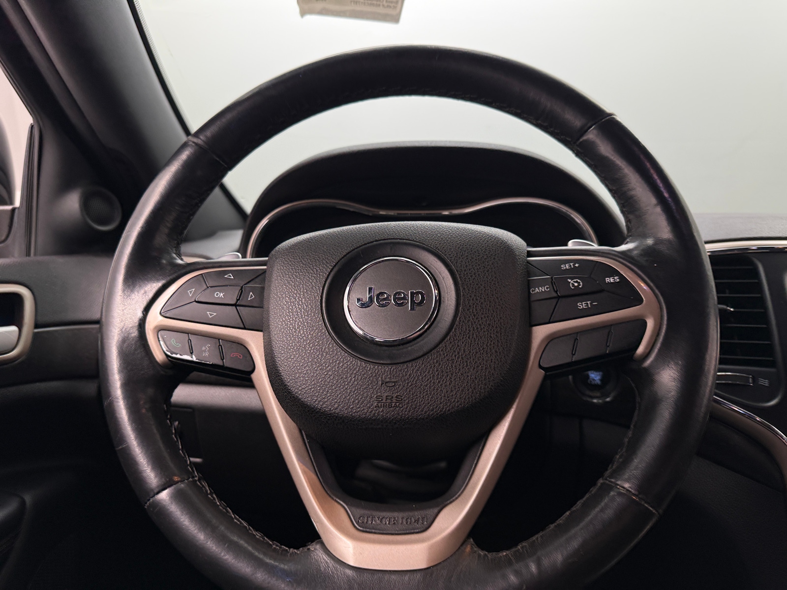 Thumbnail: 2016 Jeep Grand Cherokee - 5