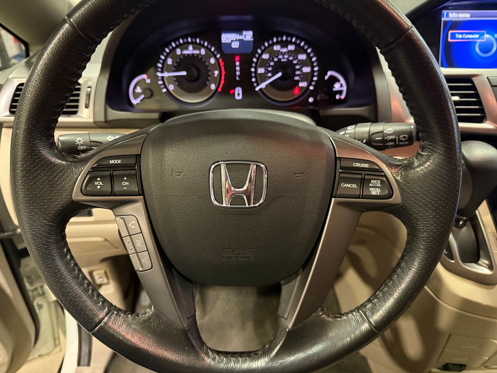 Thumbnail: 2014 Honda Odyssey - 4