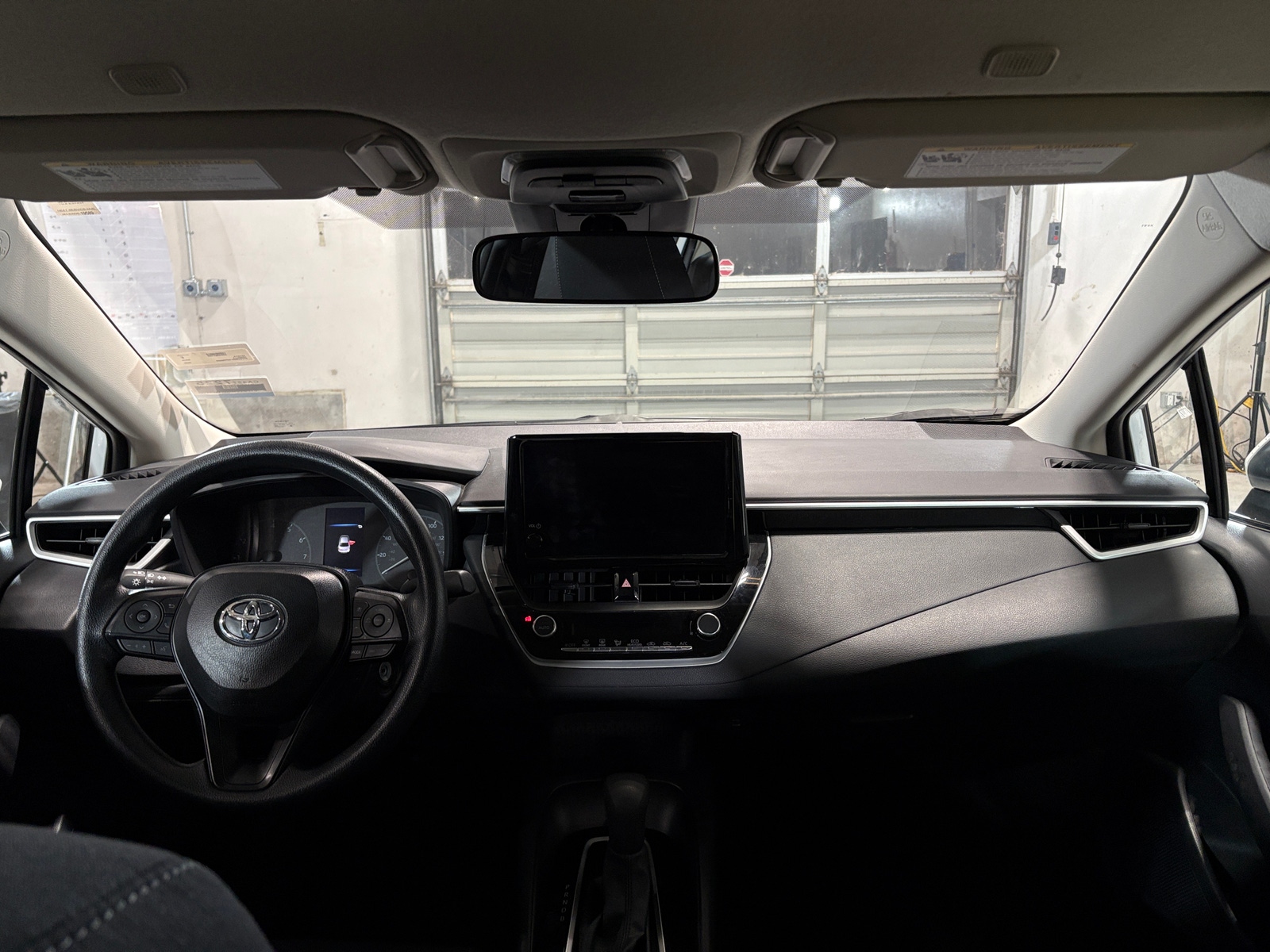 Thumbnail: 2025 Toyota Corolla - 3