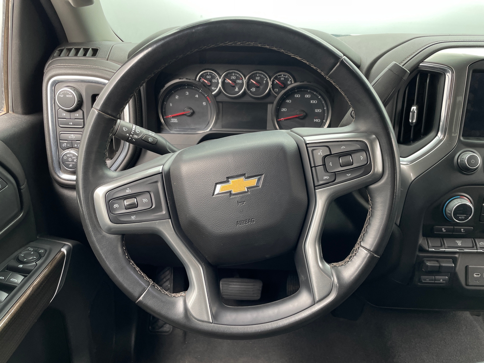 Thumbnail: 2023 Chevrolet Silverado 2500 - 5